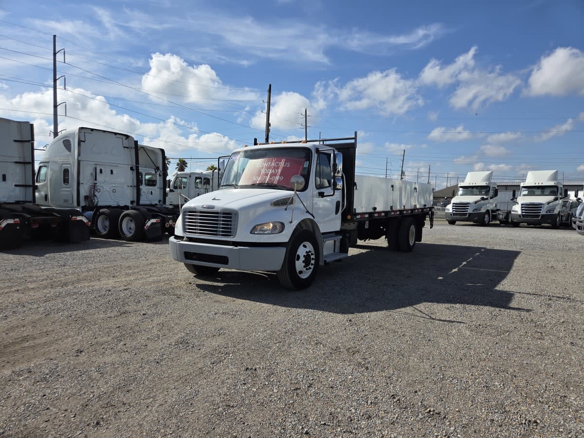 2019 Freightliner M2 106