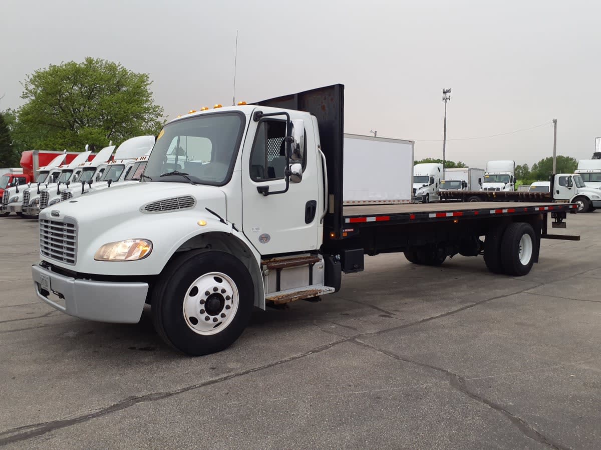 2019 Freightliner M2 106