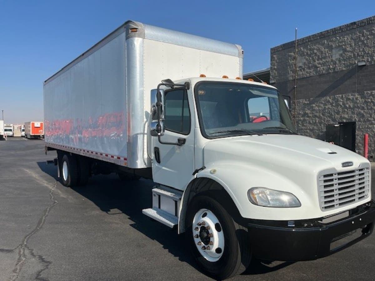 2019 Freightliner M2 106
