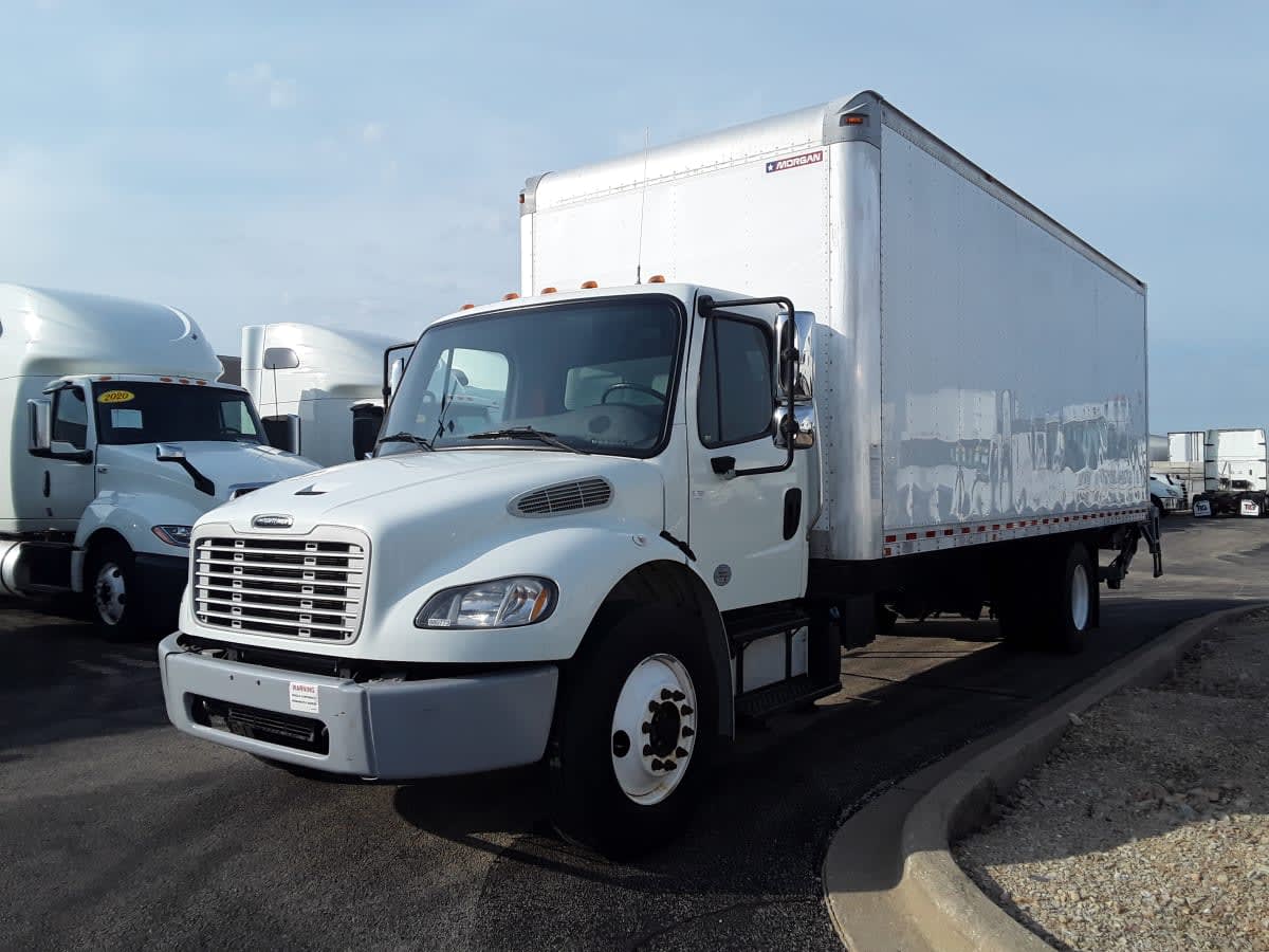 2019 Freightliner M2 106