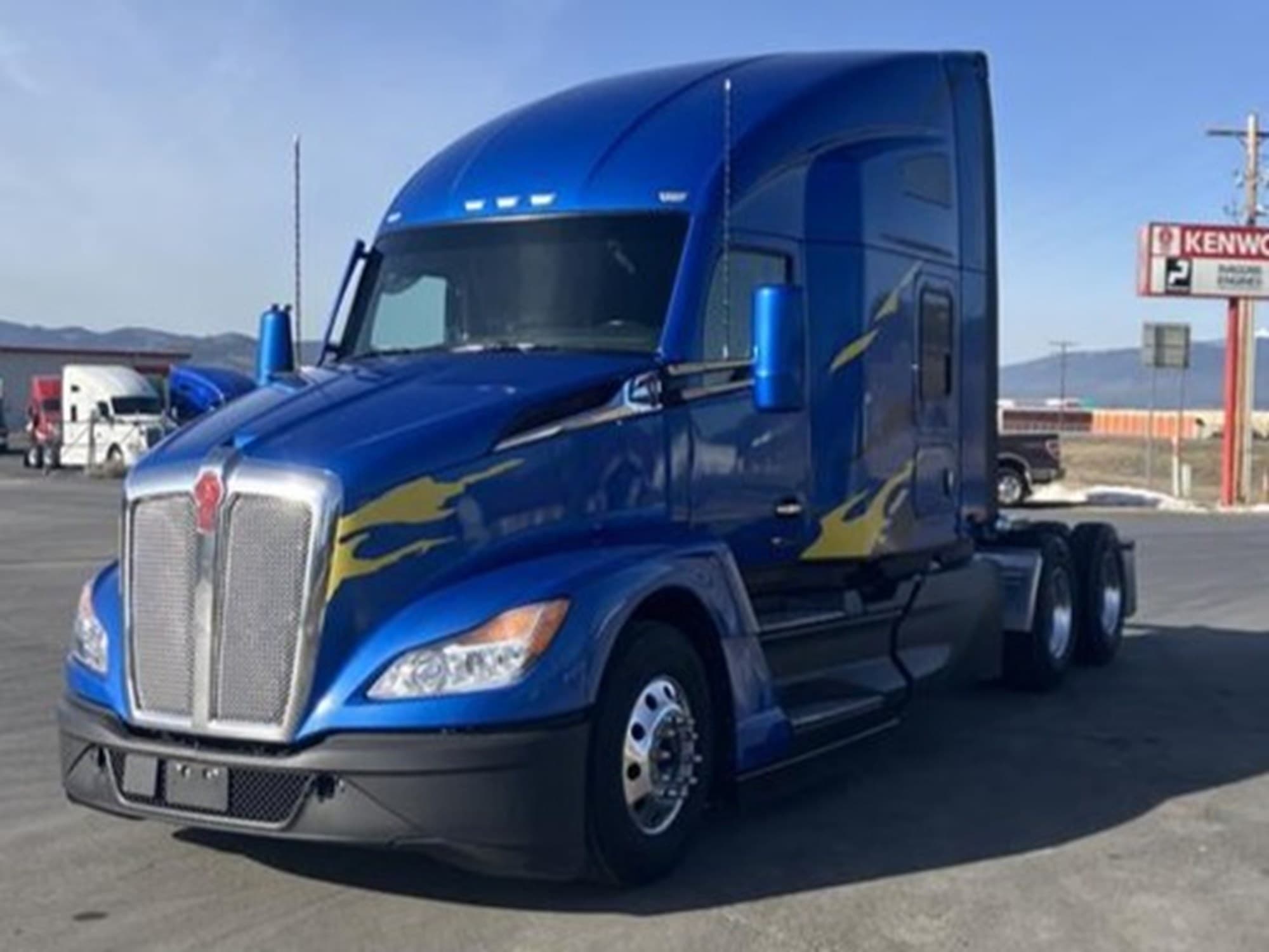 2023 Kenworth T680