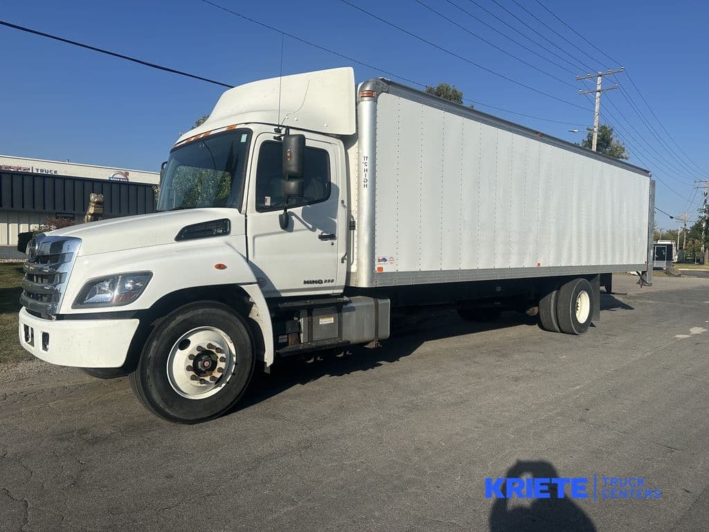 2020 Hino 338