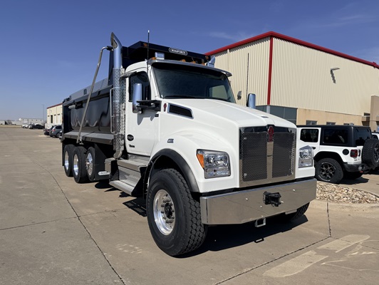 2026 Kenworth T880