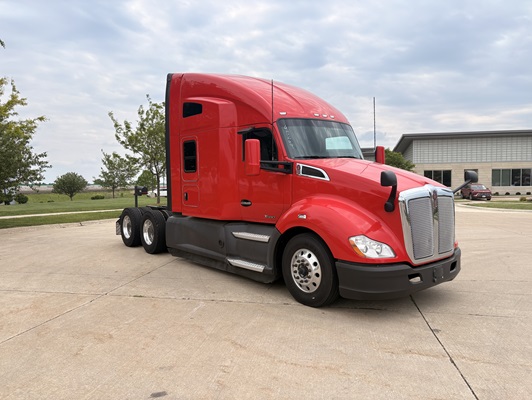 2022 Kenworth T680