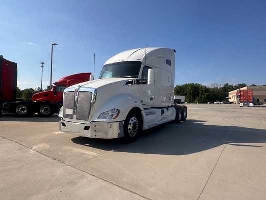 2022 Kenworth T680