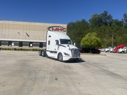 2027 Kenworth T680