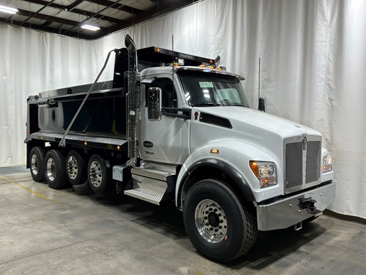 2027 Kenworth T880