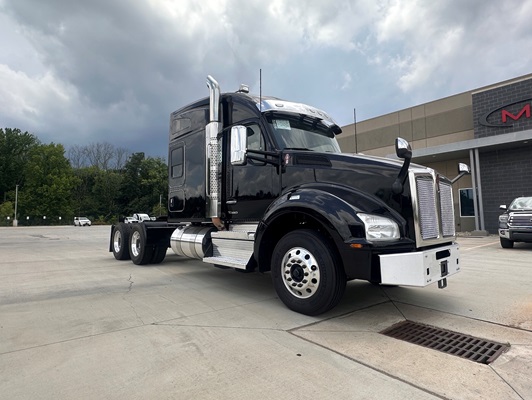 2022 Kenworth T880
