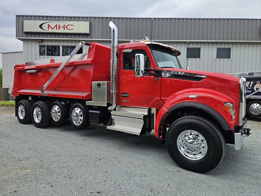 2027 Kenworth T880
