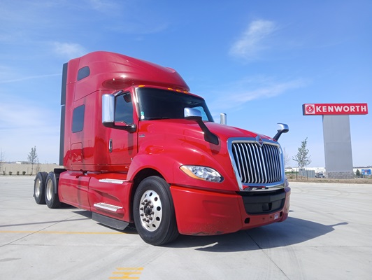 2021 International LT