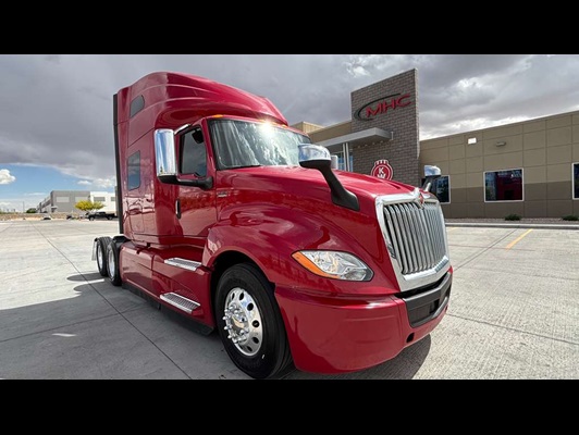 2021 International LT