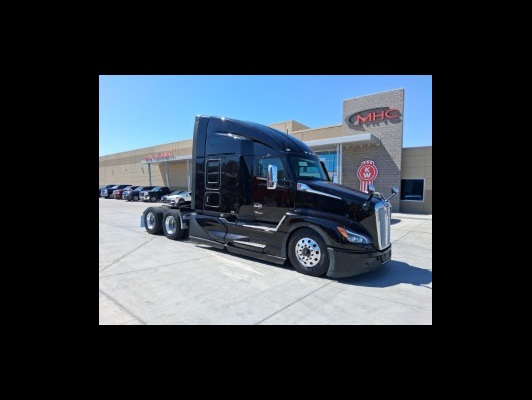 2027 Kenworth T680