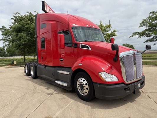 2022 Kenworth T680