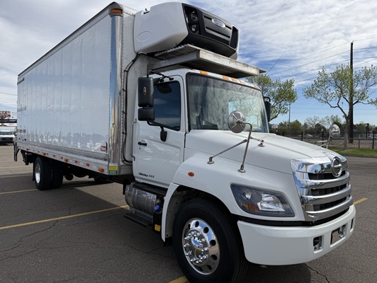 2020 Hino 338