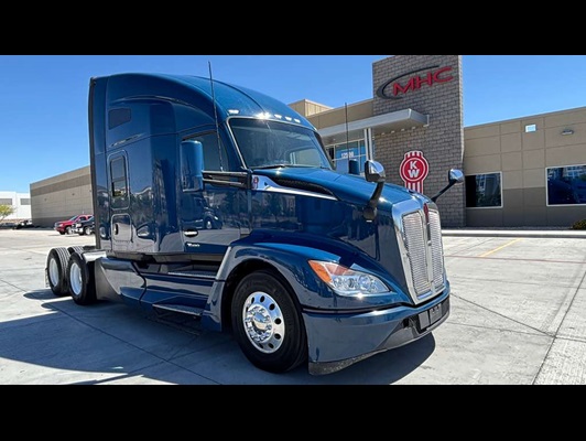 2023 Kenworth T680