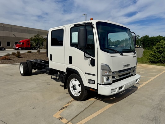 2027 Isuzu NPR