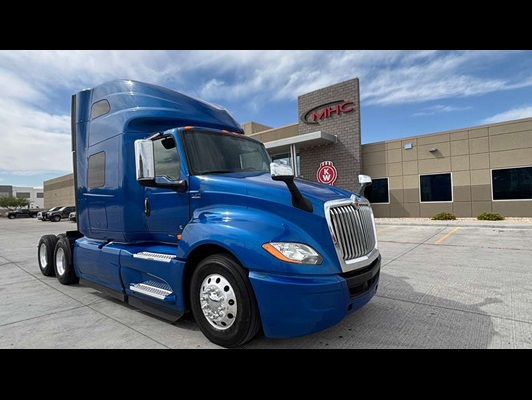 2021 International LT