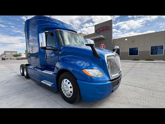 2021 International LT