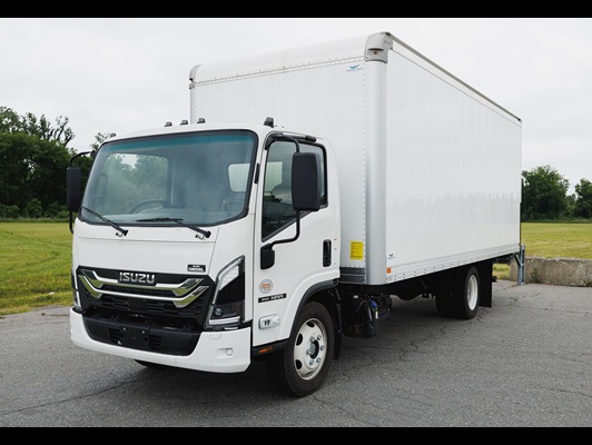 2025 Isuzu NRR