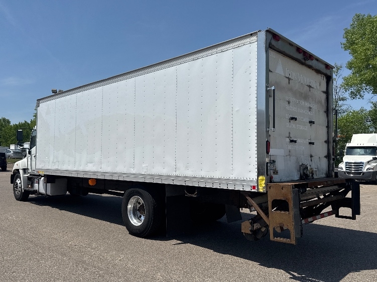 2014 Hino 338 in Brooklyn Park, MN — photo 6