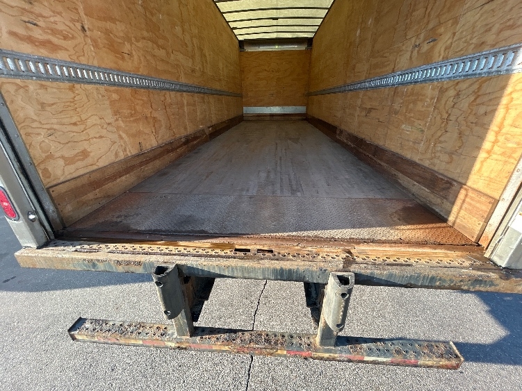 2020 International MV in Lansing, MI — photo 10