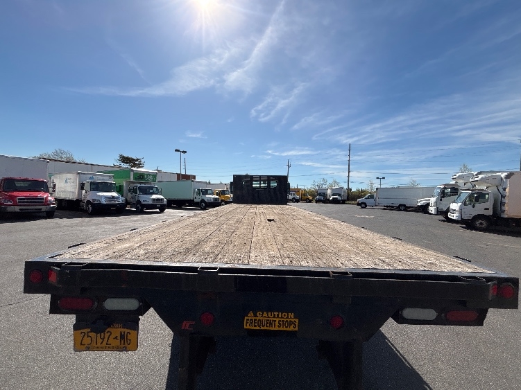 2015 Freightliner M2 106 in West Babylon, NY — photo 8