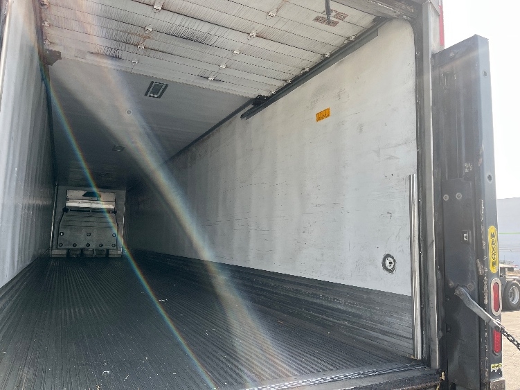 2016 Utility Trailer in La Mirada, CA — photo 10