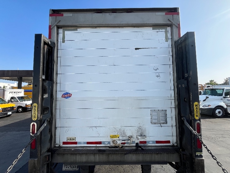 2016 Utility Trailer in La Mirada, CA — photo 6