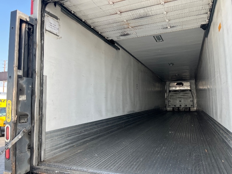 2016 Utility Trailer in La Mirada, CA — photo 9