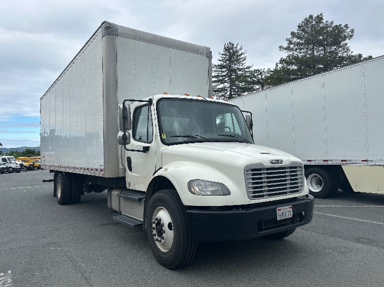 2016 Freightliner M2 106