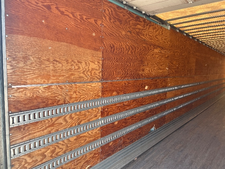 2016 Utility Trailer in Mcdonough, GA — photo 9