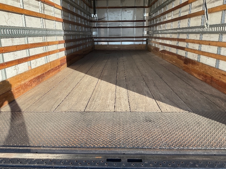 2023 Freightliner M2 106 in Phoenix, AZ — photo 10