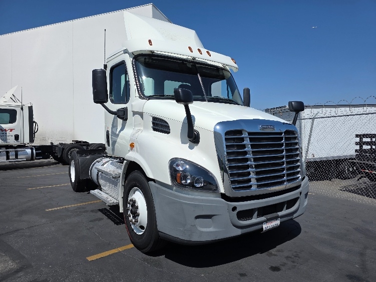 2016 Freightliner Cascadia