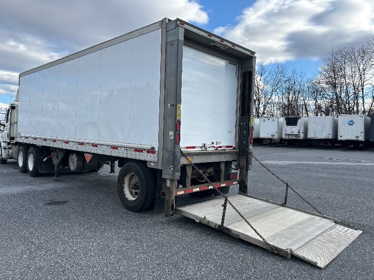 2017 Utility Trailer in Carlisle, PA — photo 7