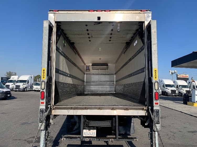 2017 Hino 338 in Torrance, CA — photo 8