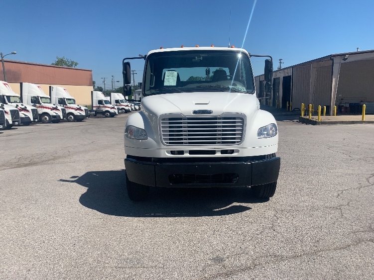 2017 Freightliner eM2 in Nashville (Mount Juliet), TN — photo 2
