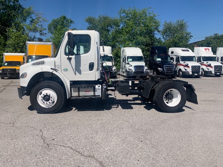2017 Freightliner eM2 in Nashville (Mount Juliet), TN — photo 4