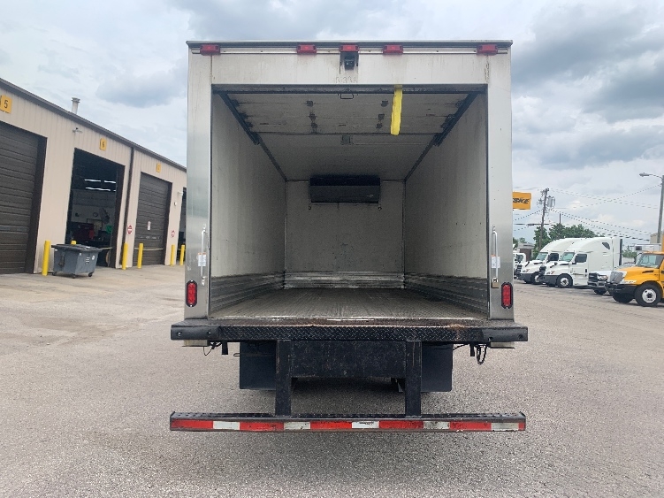 2018 Isuzu NQR in Nashville (Mount Juliet), TN — photo 8