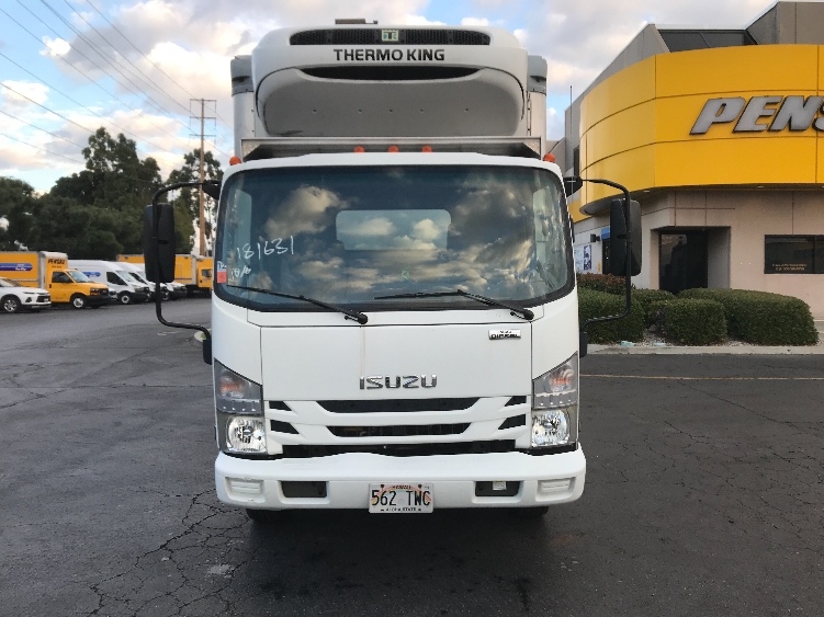 2018 Isuzu NQR in Torrance, CA — photo 2