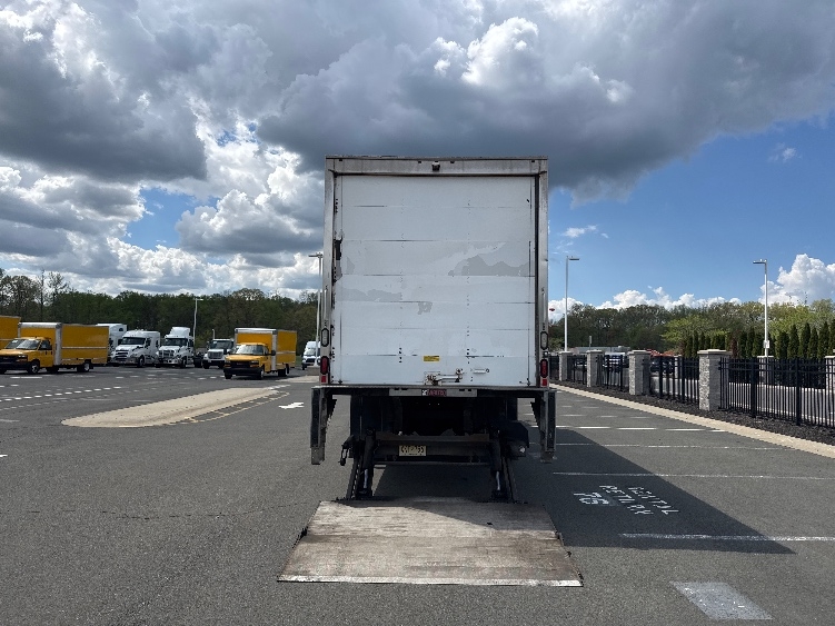 2018 Hino 268 in Monmouth Junction, NJ — photo 8