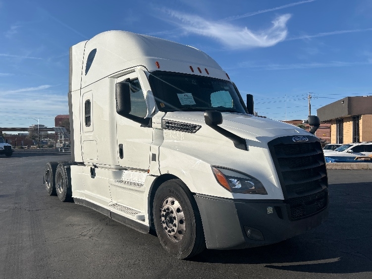 2023 Freightliner Cascadia