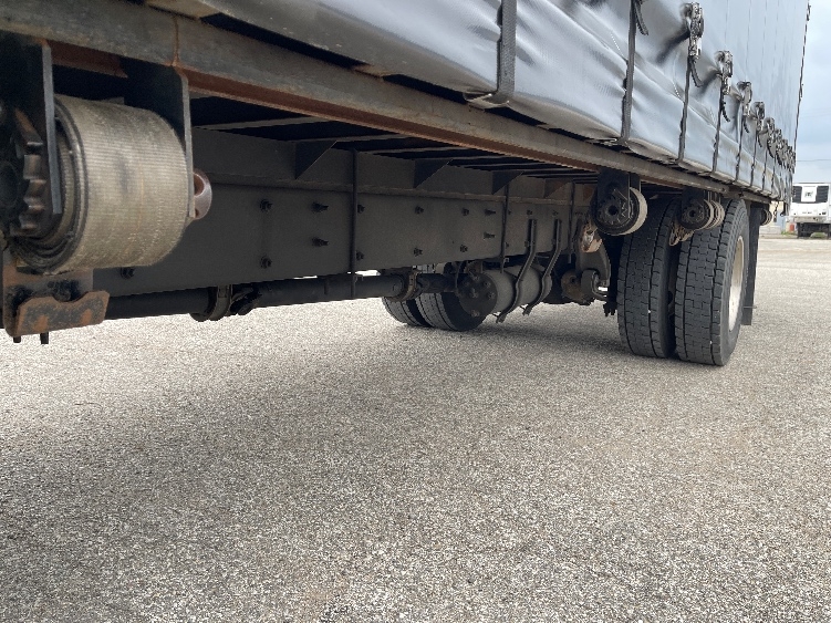 2018 Freightliner eM2 in Elkhart, IN — photo 5
