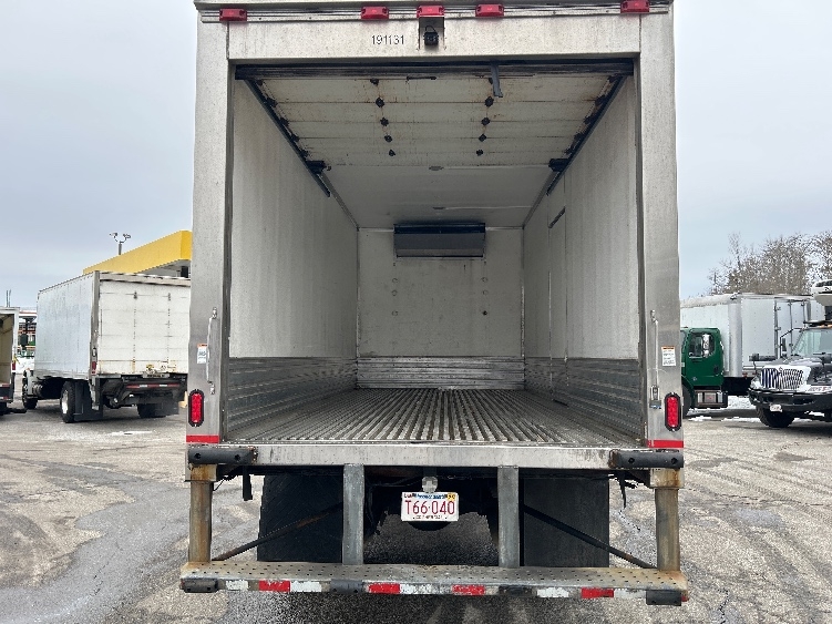 2018 Freightliner M2 106 in New Bedford, MA — photo 8