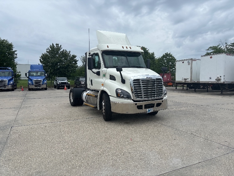 2017 Freightliner Cascadia in Hammond, LA
