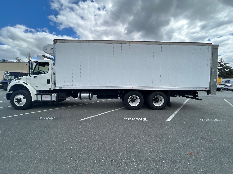 2017 Freightliner eM2 in West Sacramento, CA — photo 4