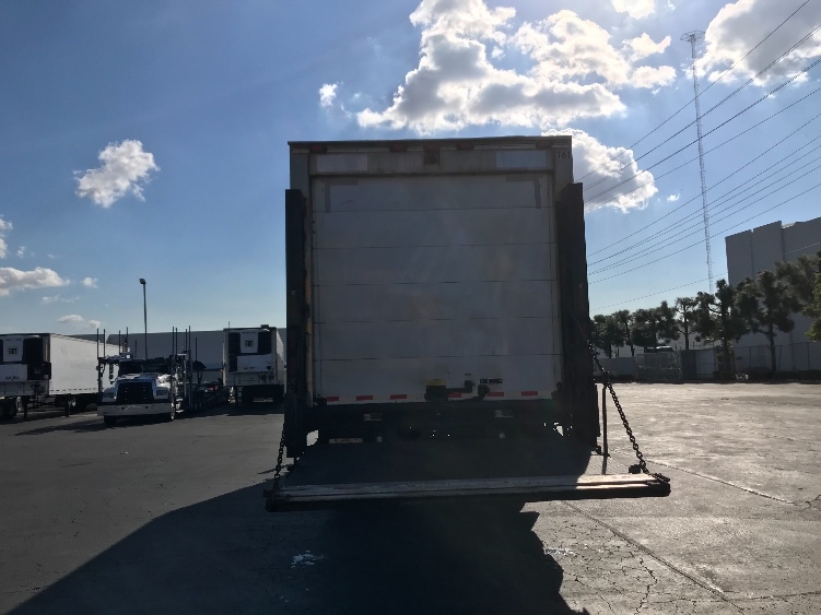2018 Freightliner M2 106 in Fontana, CA — photo 9
