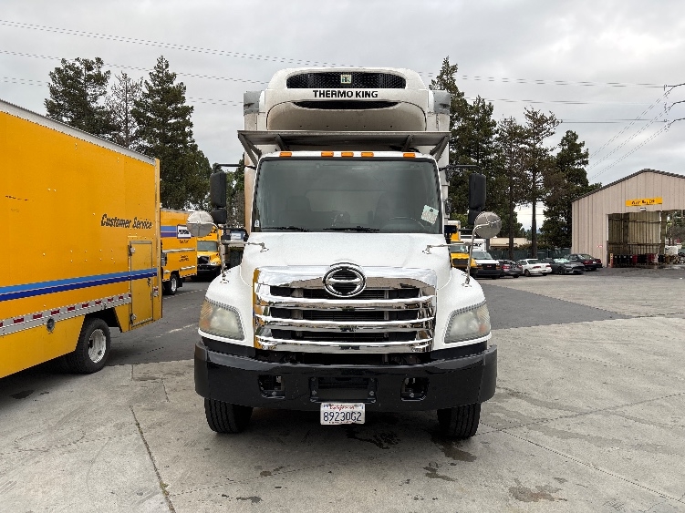 2018 Hino 338 in West Sacramento, CA — photo 2