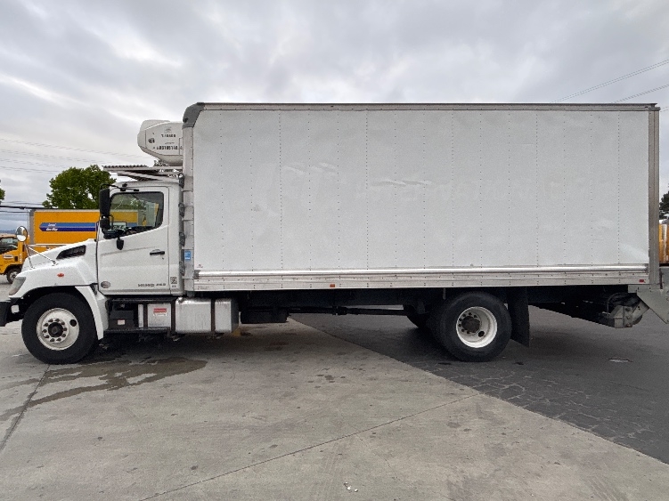 2018 Hino 338 in West Sacramento, CA — photo 4