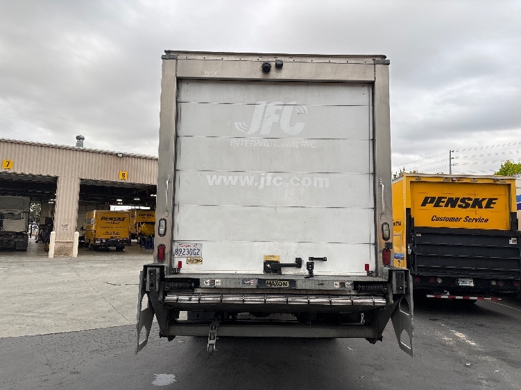 2018 Hino 338 in West Sacramento, CA — photo 7