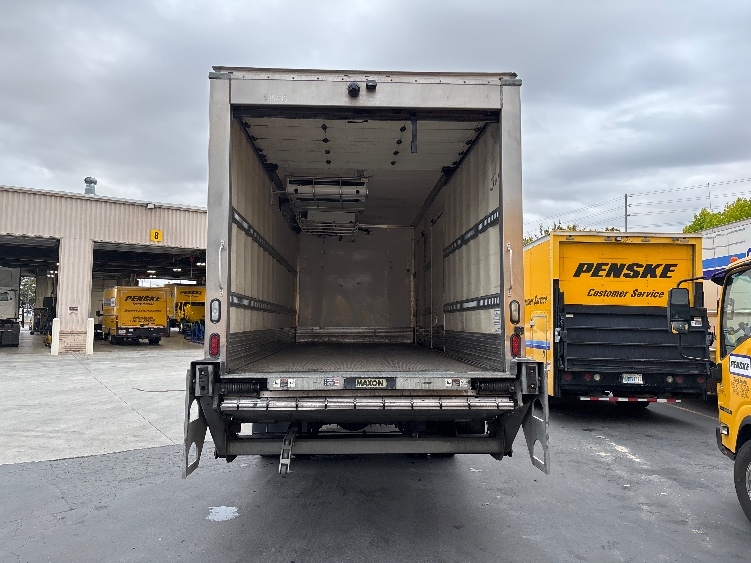 2018 Hino 338 in West Sacramento, CA — photo 8